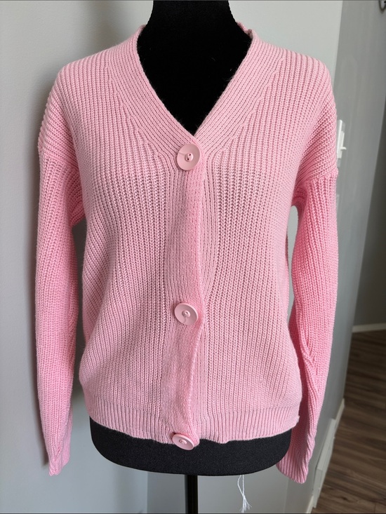 Boohoo Sweaters - Boohoo Light Pink V-Neck Button-Up Cardigan